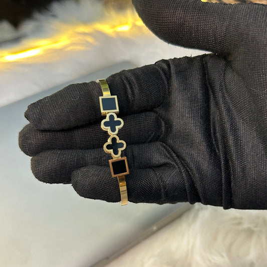 Black clover Bangle